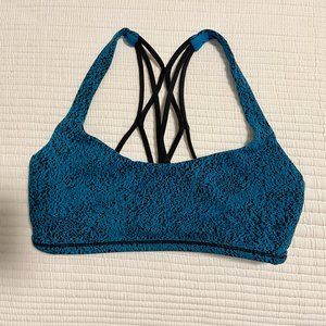Lululemon Size 4 Sports Bra